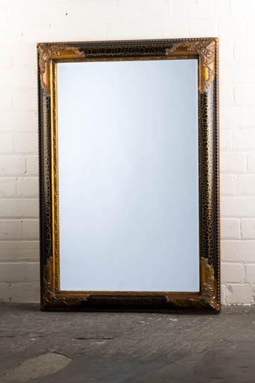 Traditional Snakeskin Black Mirror